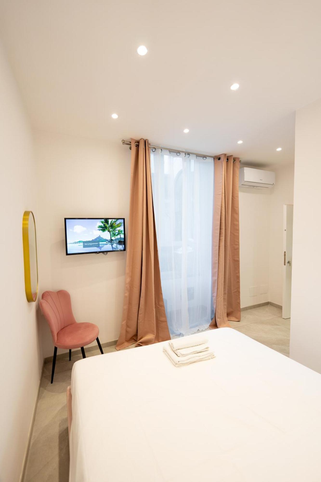 Suites Gaudioso Napoli Center 외부 사진