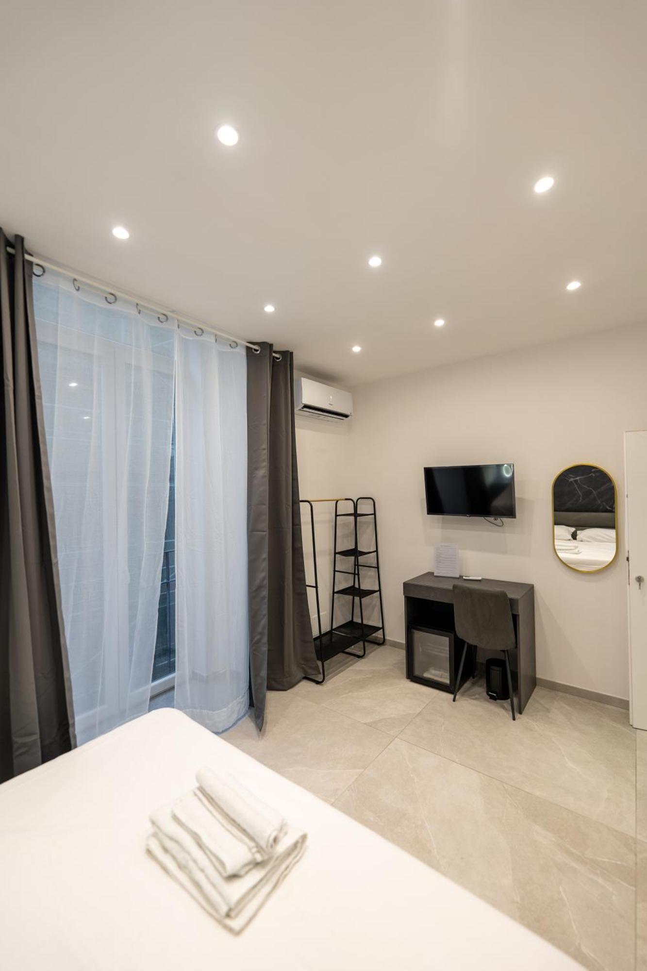 Suites Gaudioso Napoli Center 외부 사진
