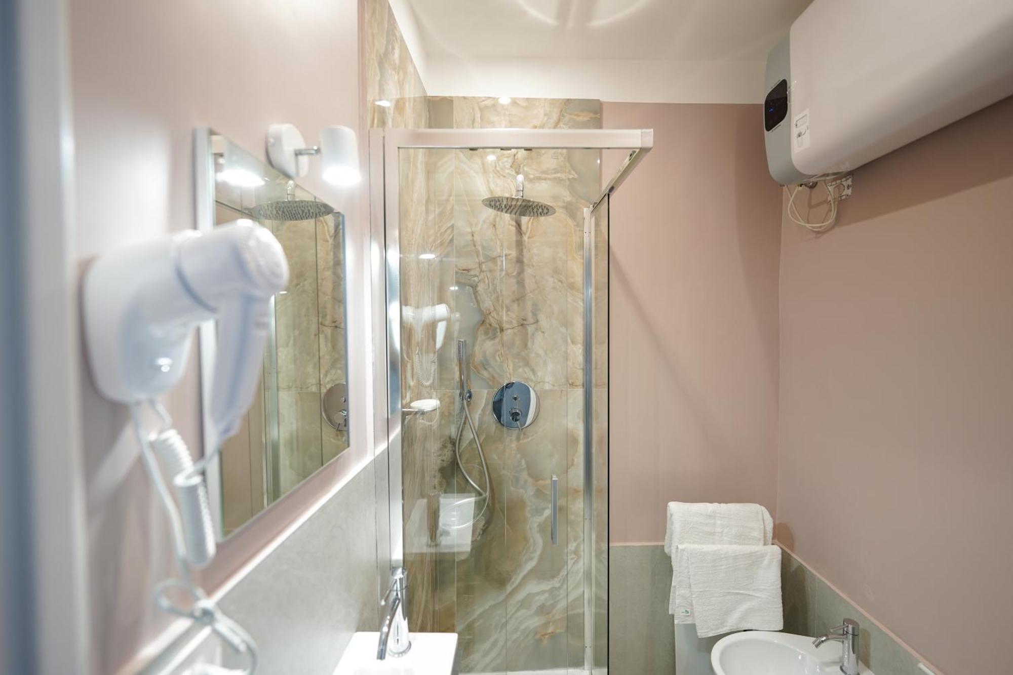 Suites Gaudioso Napoli Center 외부 사진