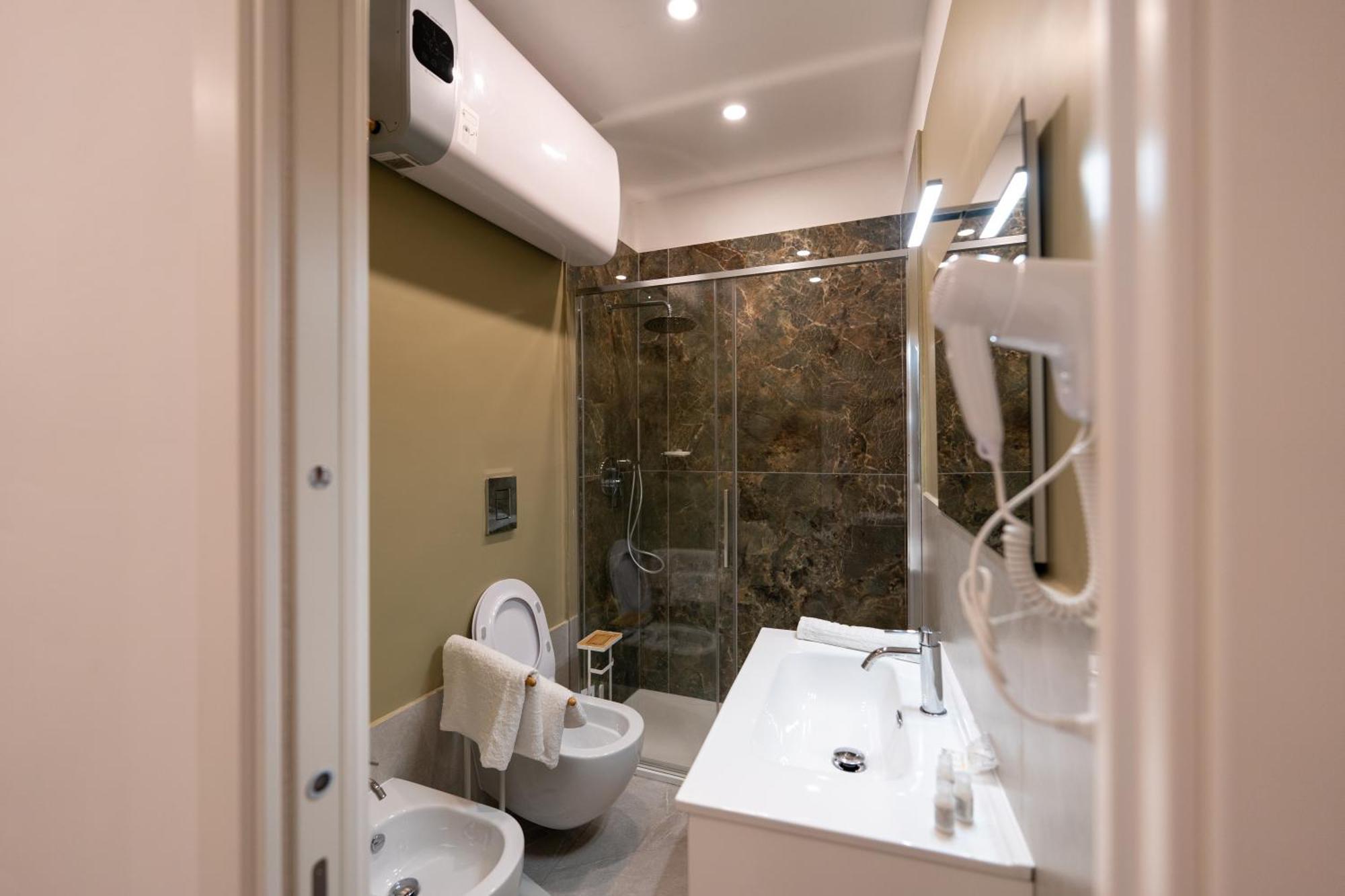 Suites Gaudioso Napoli Center 외부 사진